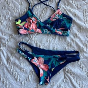 rip curl bikini (S)